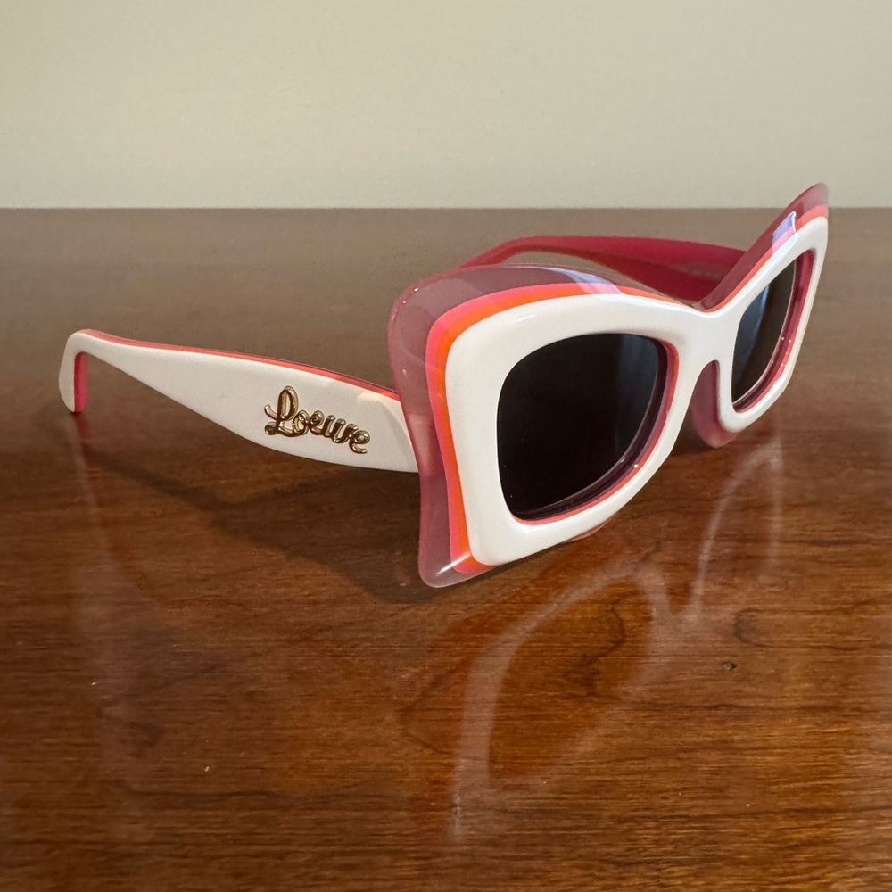 NWOT Loewe Sunglasses